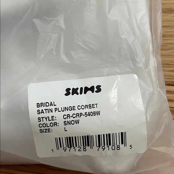 SKIMS White Bandeau Corset - Picture 6 of 7